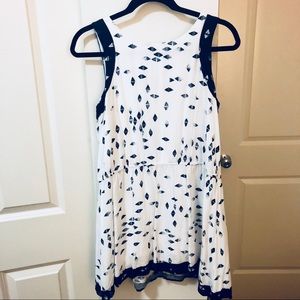 Lulu’s Olive & Oak blue and white print romper